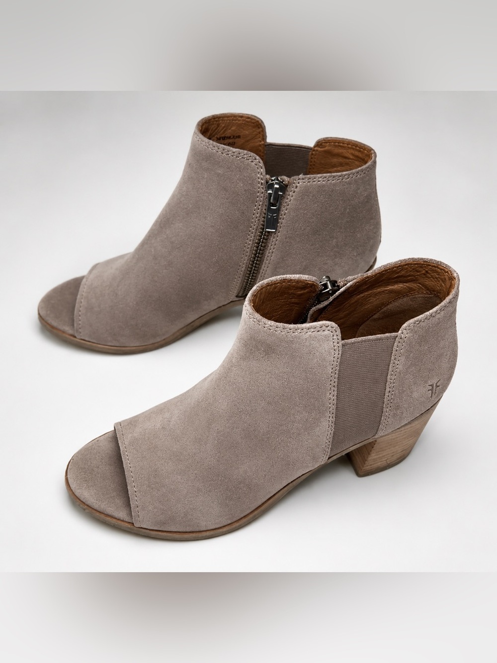 FRYE Danica Chelsea Peep Toe Heeled Suede Booties Size 6